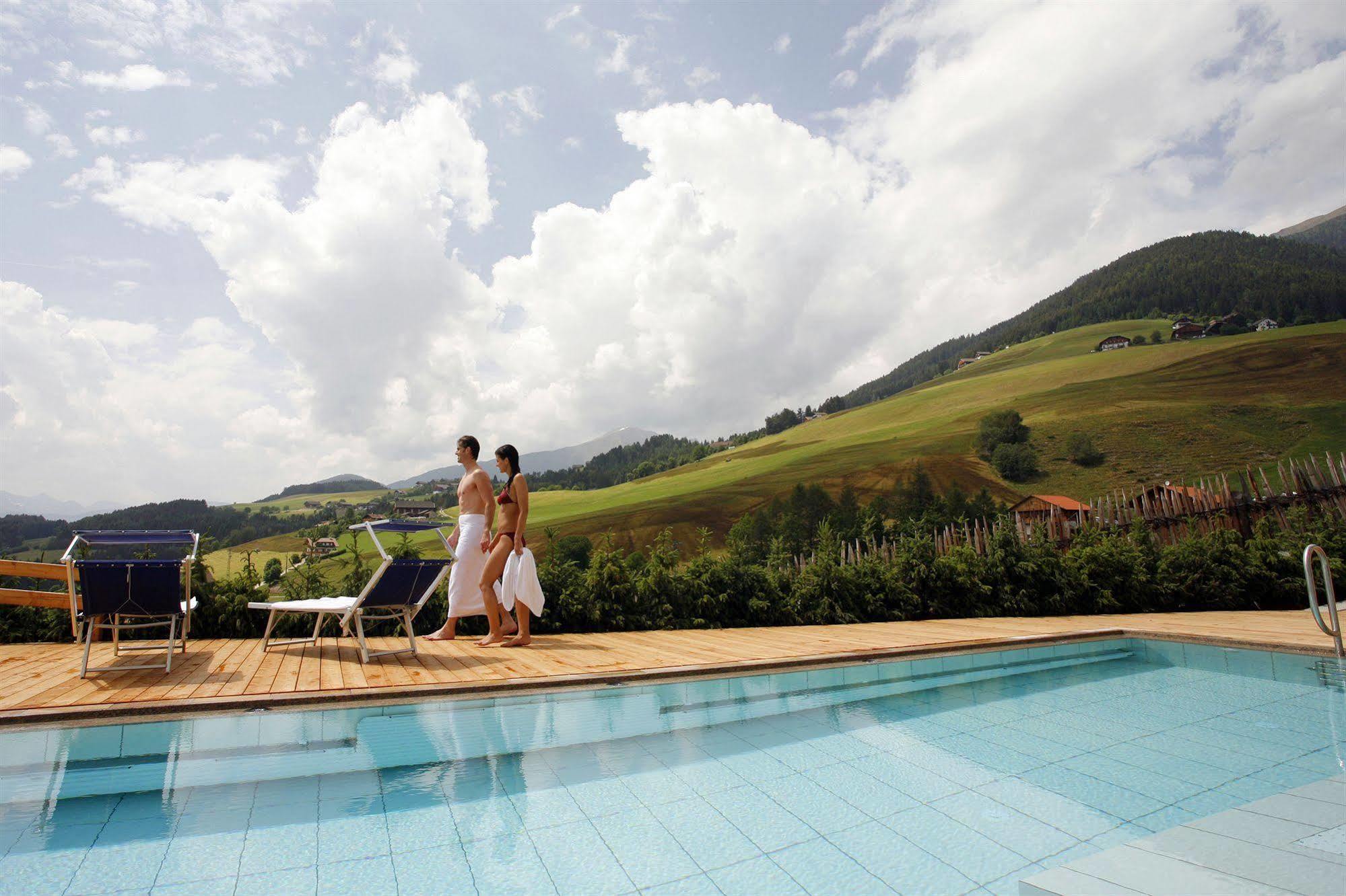 Falkensteiner Hotel & Spa Sonnenparadies Terento Esterno foto